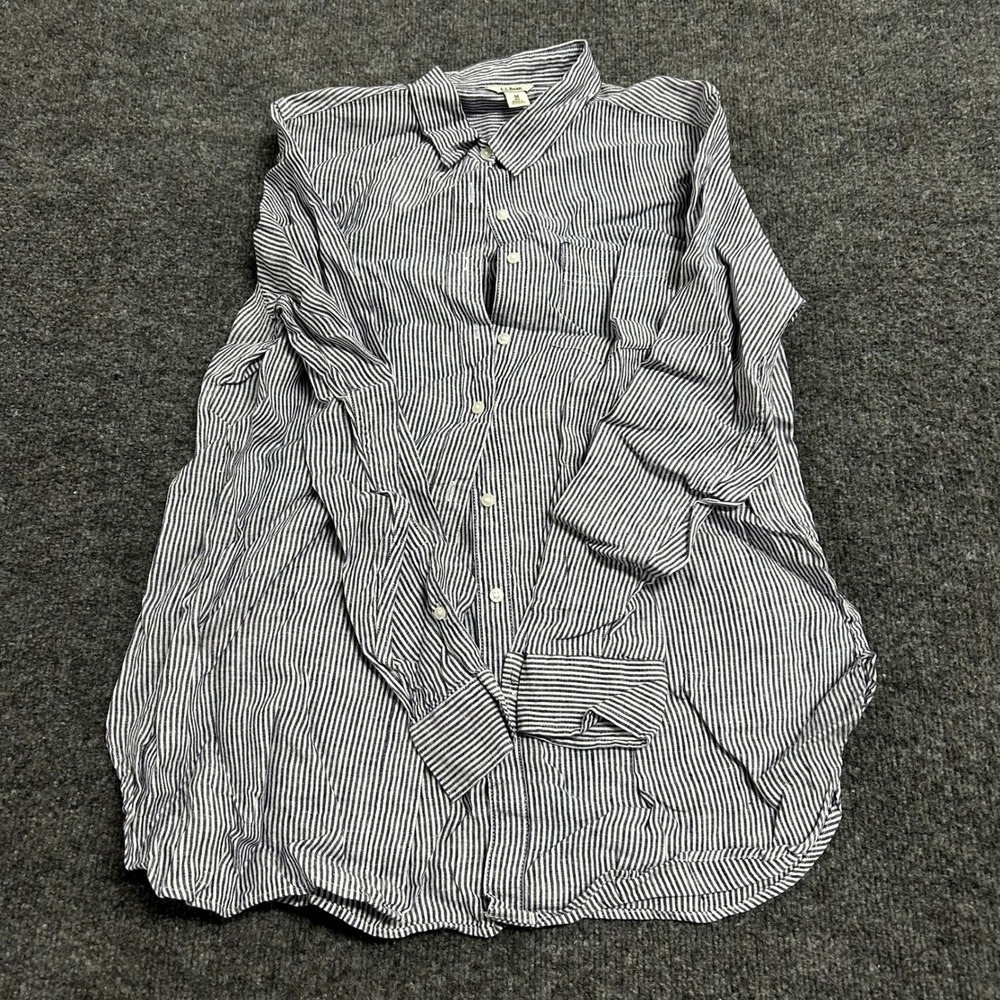 L.L. Bean Shirt Womens Size M Blue White Striped Linen Long Sleeve Button Down